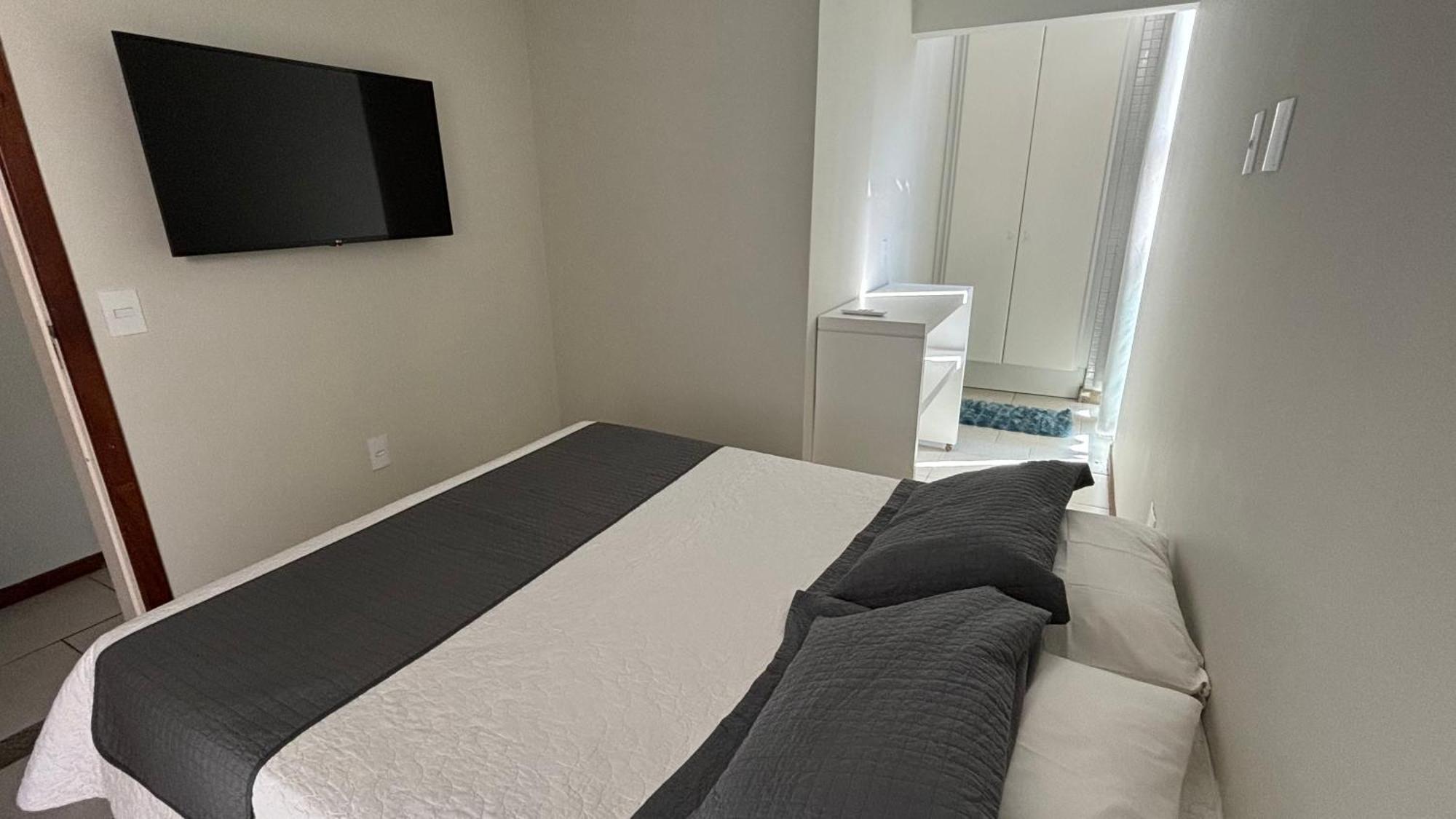 Apartamento Na Praia Do Morro - Condominio Praia Da Maruja - Na Quadra Da Praia Гуарапари Екстериор снимка